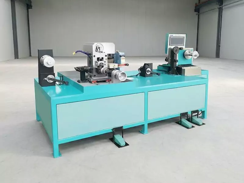 Ukuchaneka okuphezulu kweMicro Flat Wire Rolling Mill